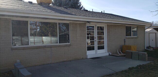 Building Photo - 1548 W 4890 S