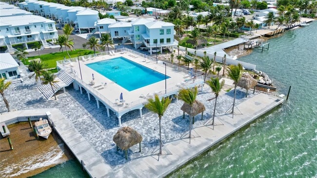 Building Photo - 10877 Overseas Hwy