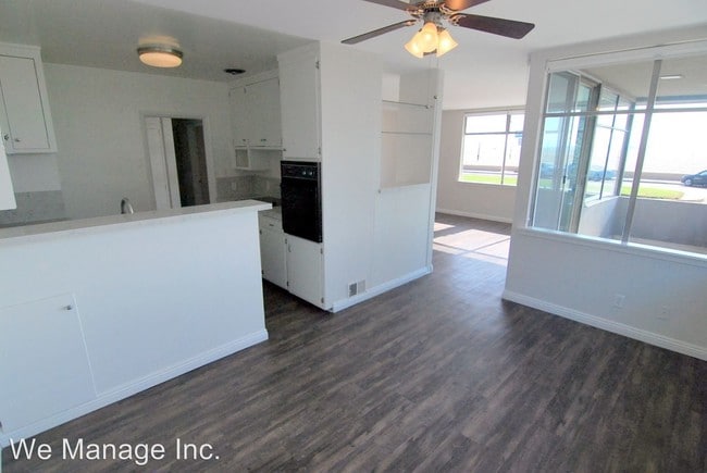 Foto del edificio - 5325 E Ocean Blvd