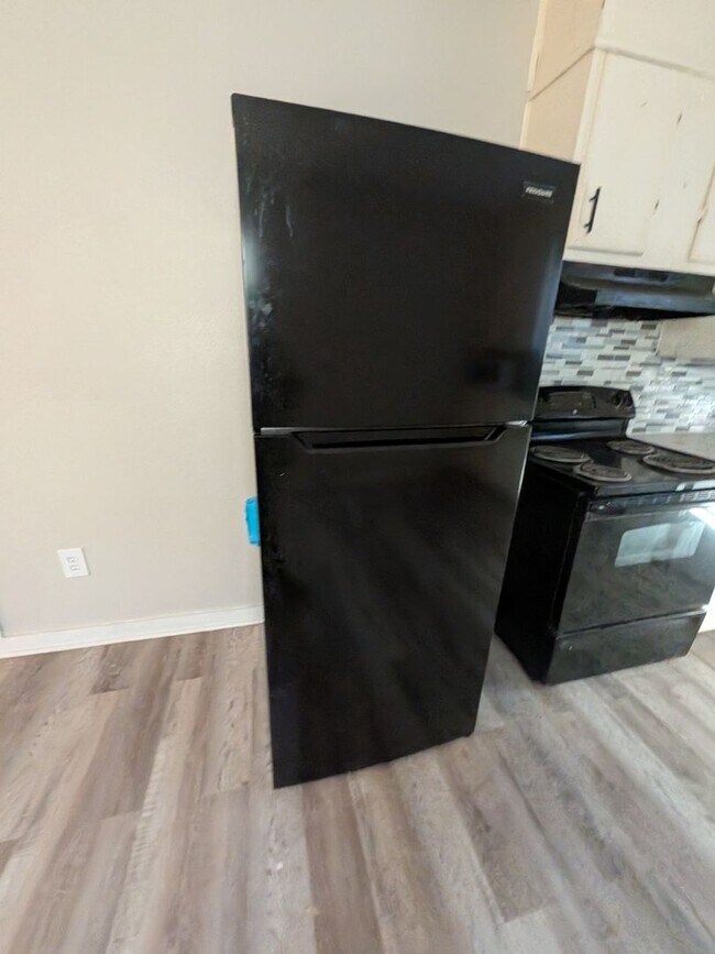 Foto del edificio - 255 Pollard St