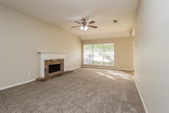 Building Photo - 22626 Guardsman Ln