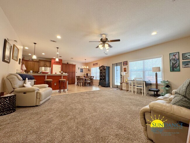 Building Photo - Beautiful 4-Bedroom Home in the Heart of F...