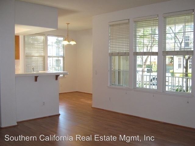 Foto del edificio - 27060 Victoria Ln