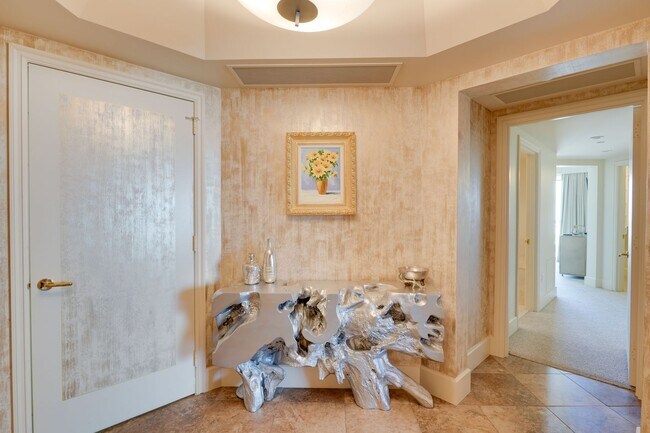 Building Photo - GORGEOUS VIEWS FROM 8th FLOOR UNIT located...