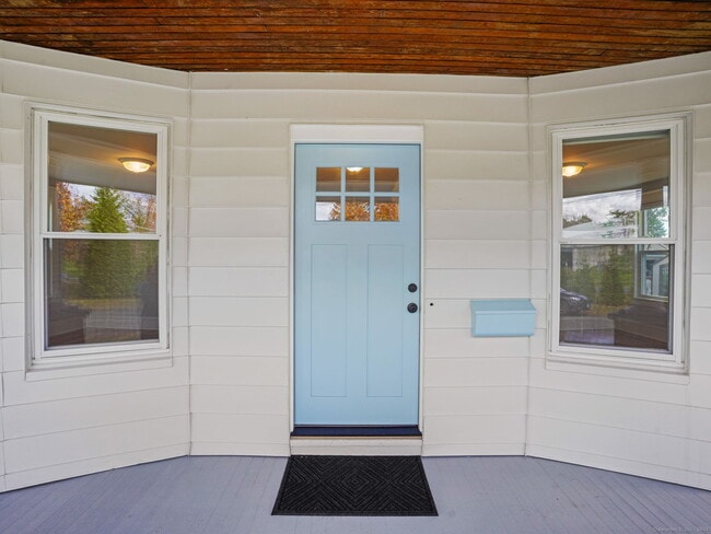 Building Photo - 29 Redfield Rd