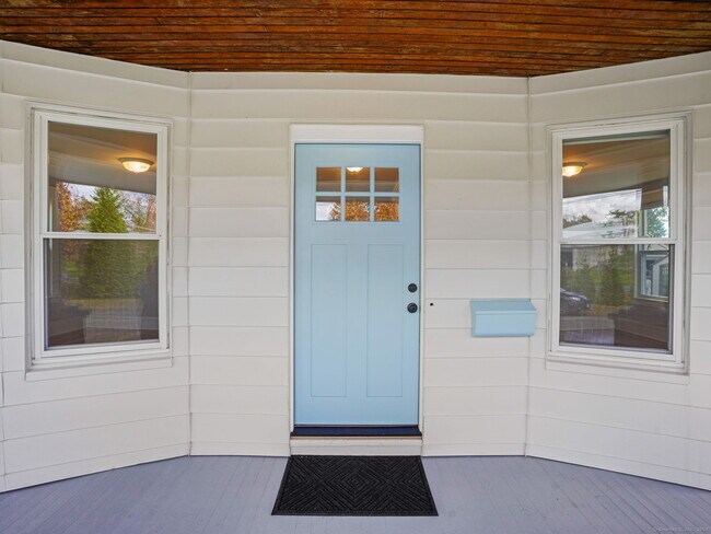 Foto del edificio - 29 Redfield Rd