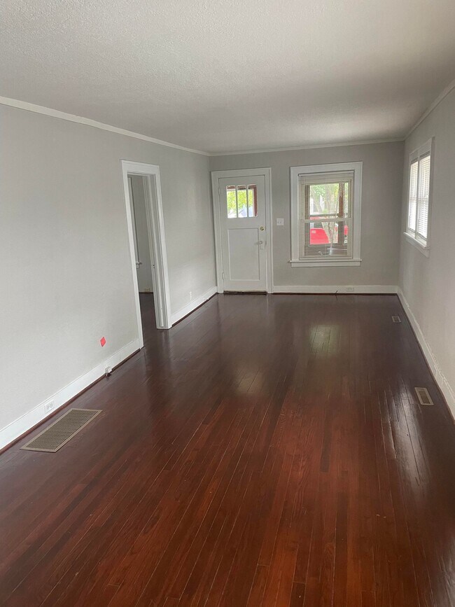 Foto del edificio - 1029 E 21st Ave