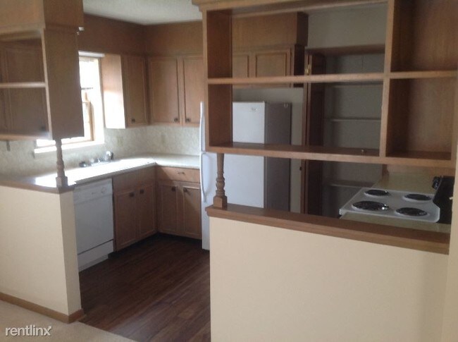 Foto del edificio - 2 br, 1 bath Apartment - 3010 Sierra Parkway