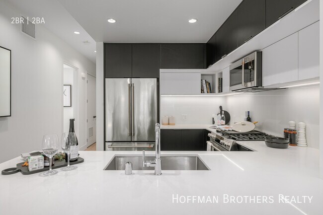 Foto del edificio - 200 N Toluca St