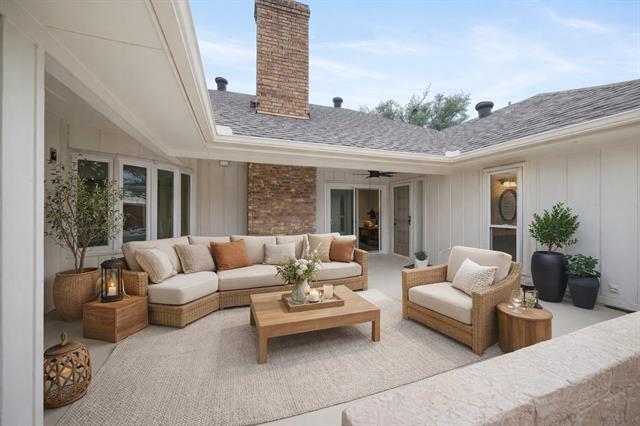 Foto del edificio - 3609 Brookshire Dr