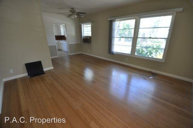 Primary Photo - 14418 Dickens St
