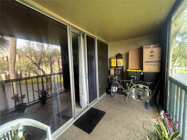 Foto del edificio - 10875 SW 112th Ave