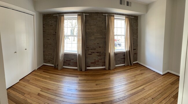 bedroom #1 - 421 Independence Ave SE