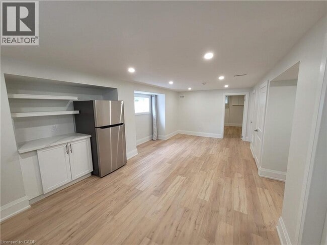 Building Photo - 38 Rendell Blvd