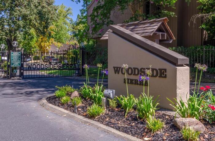 Foto principal - 613 Woodside Sierra