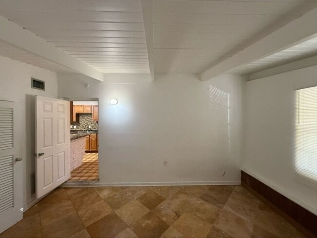 Building Photo - 234 McKinley Ave