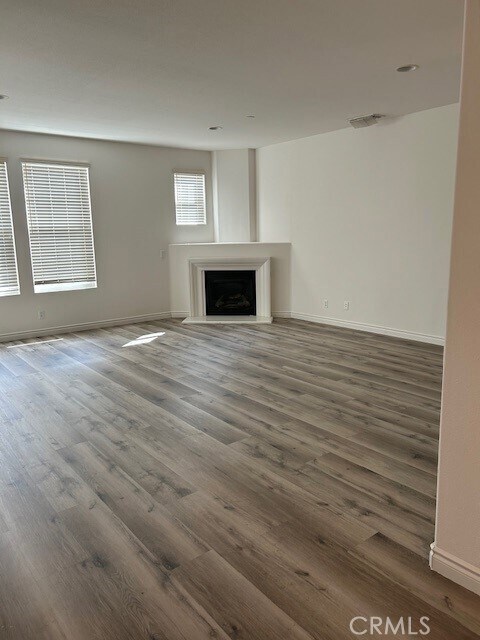 Building Photo - 1405 University Cir