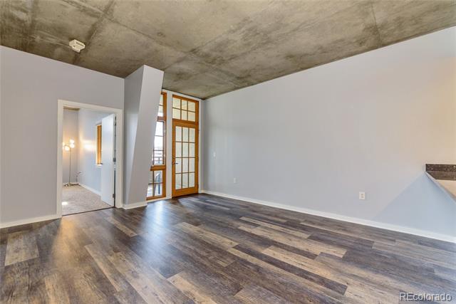 Building Photo - 275 S Harrison St