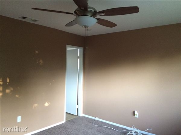 Building Photo - 1625 Kirby Ct