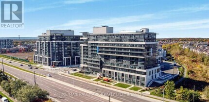 Building Photo - 395-395 Dundas St W