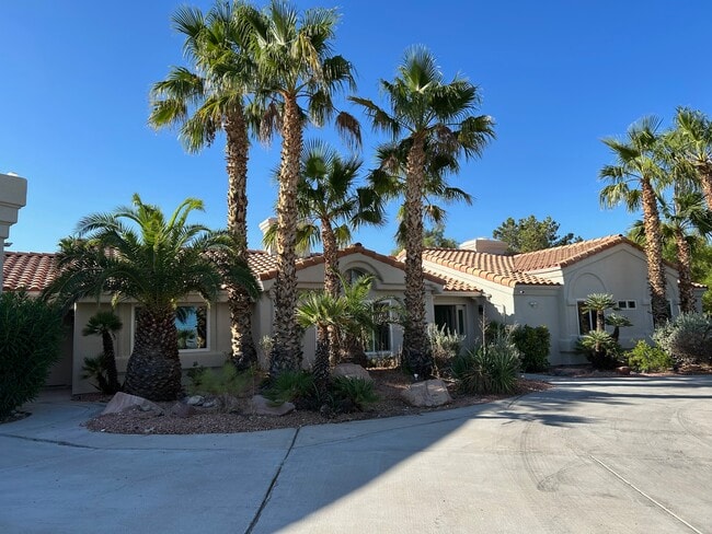 Foto del edificio - 7611 Laredo St