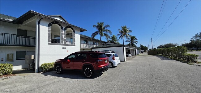 Building Photo - 1519 Cape Coral Pkwy W