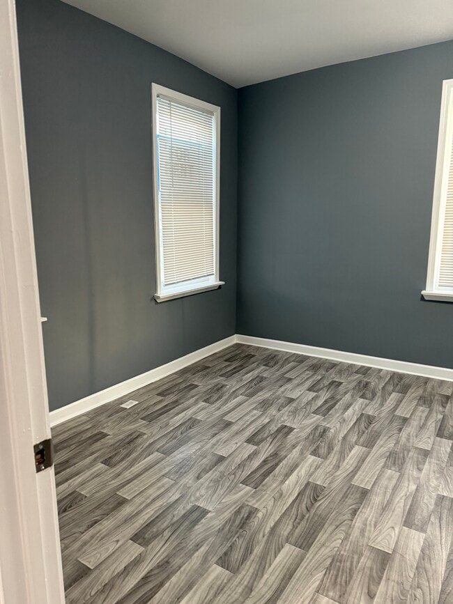Dormitorio #1-Parte #2 - 2536 Loyola Southway