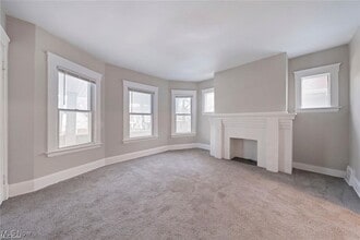 Building Photo - 2016 W 85th St