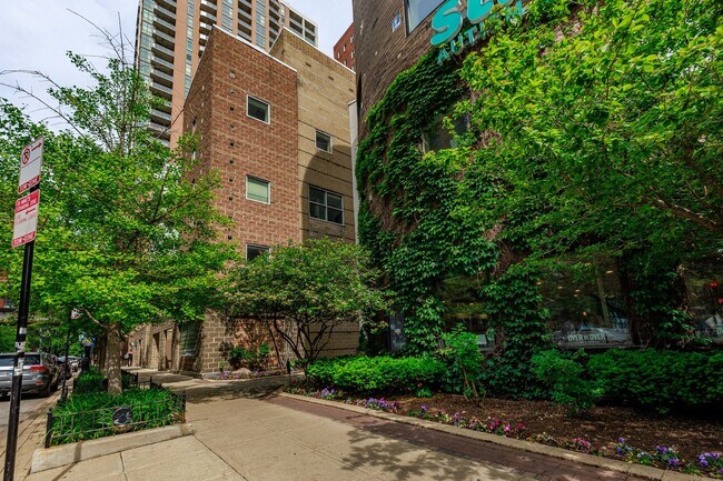 Foto del edificio - 40 E 9th St