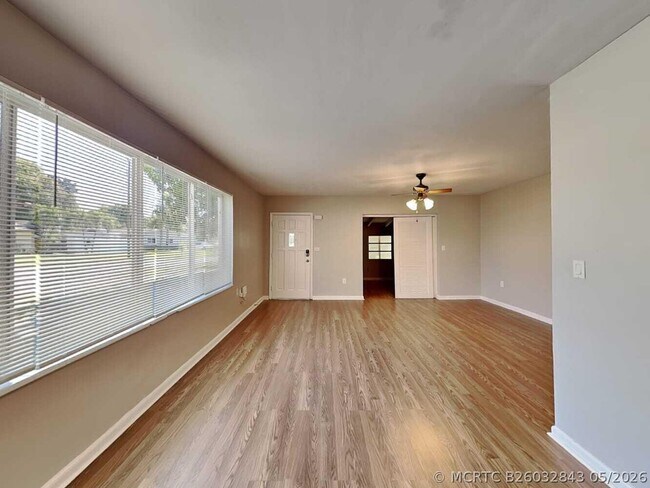 Foto del edificio - 401 NW 48th Terrace