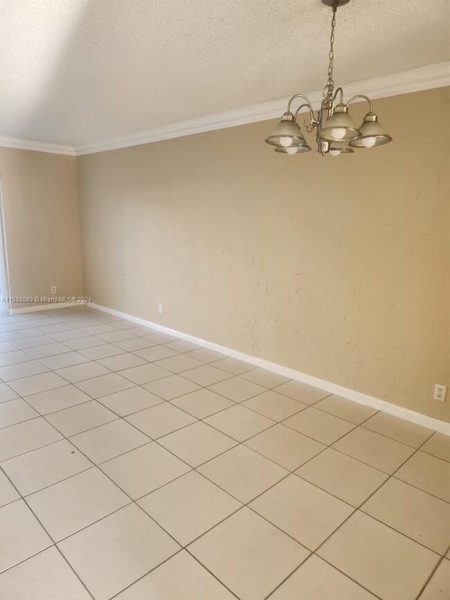 Building Photo - 8610 N Sherman Cir