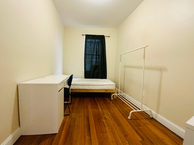 Foto del edificio - 106 Orleans St