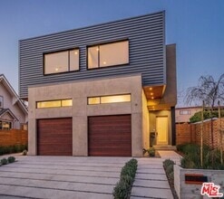 Building Photo - 4427 Kingswell Ave