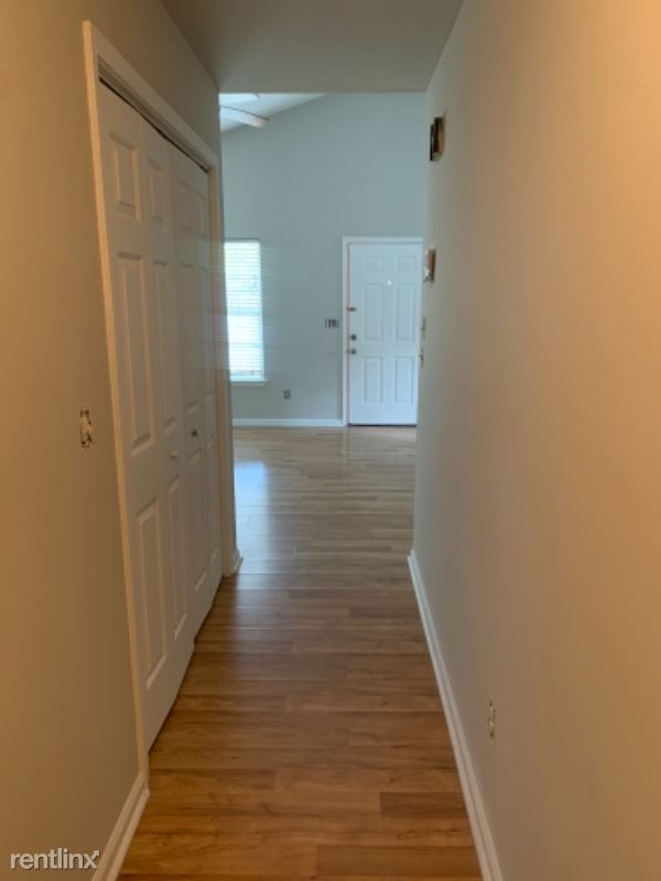 Building Photo - 3 br, 2 bath House - 409 English St