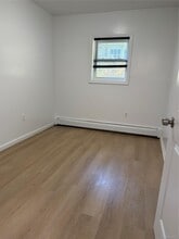 Building Photo - 2067 Van Hoesen Ave