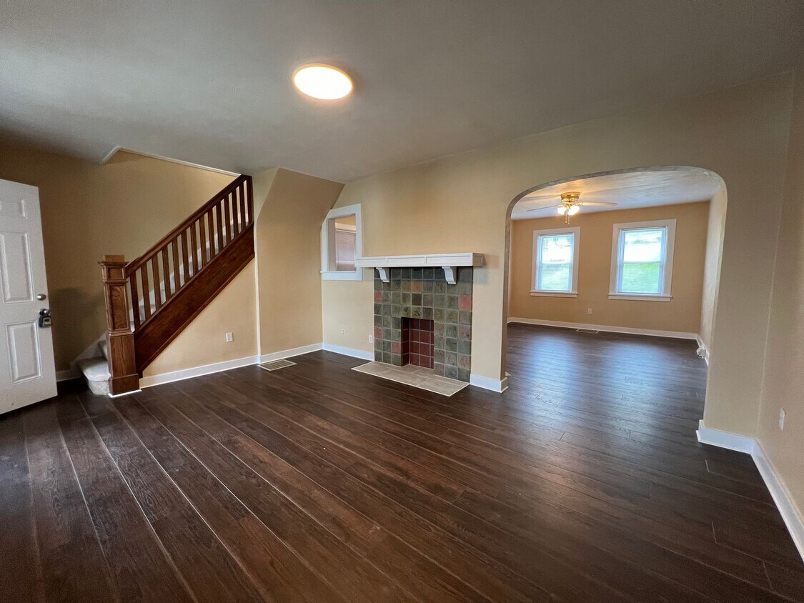 1004 Theona St, Pittsburgh, PA 15210 House Rental in Pittsburgh, PA