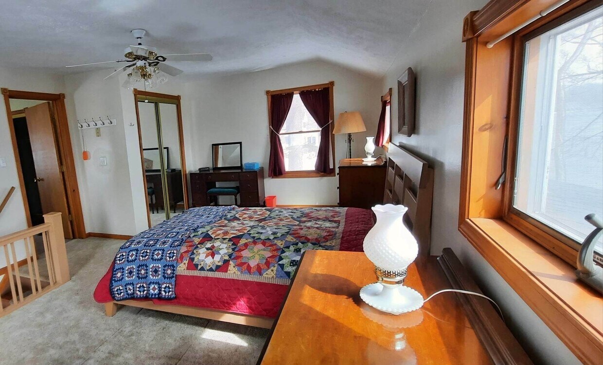 Primary Photo - 4883 Cordes Rd