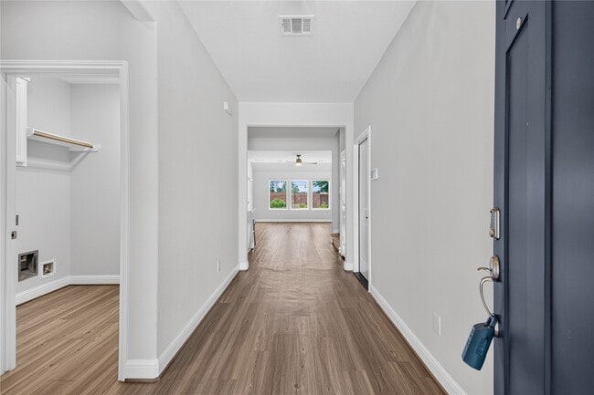 Building Photo - 2524 Hagerman Ct