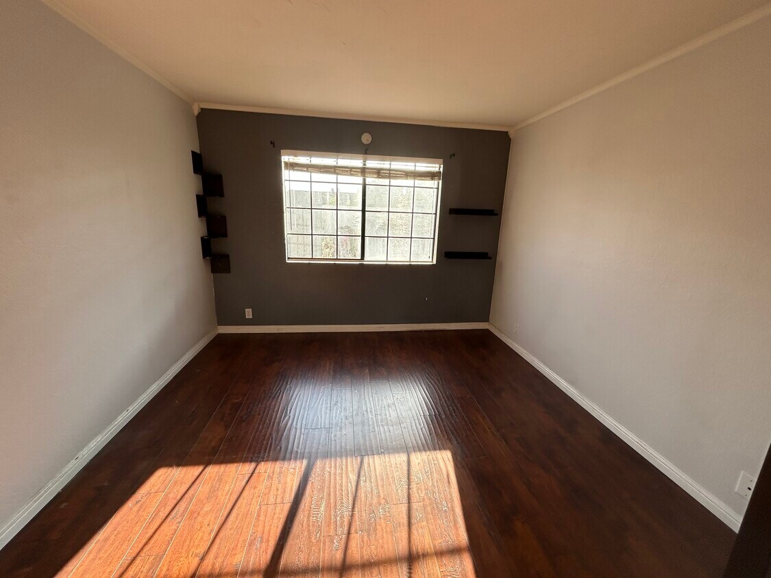 Foto del edificio - 2599 Walnut Ave