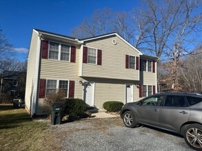 Building Photo - 90 Dean St