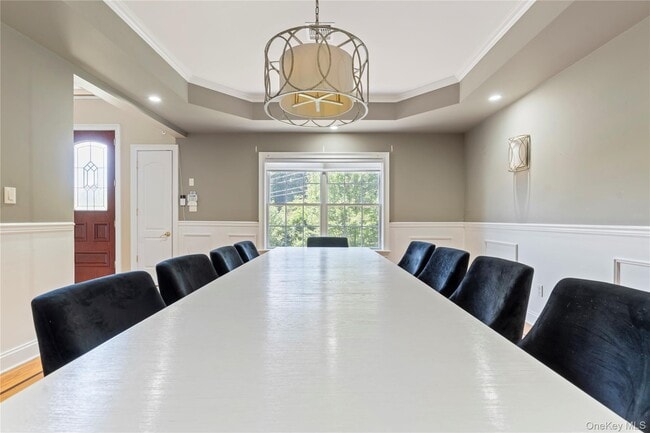 Foto del edificio - 144 Call Hollow Rd
