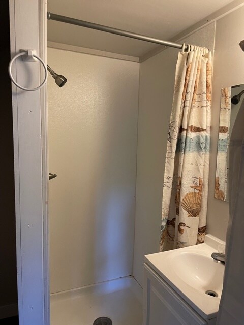 Foto del edificio - 736 Echles St