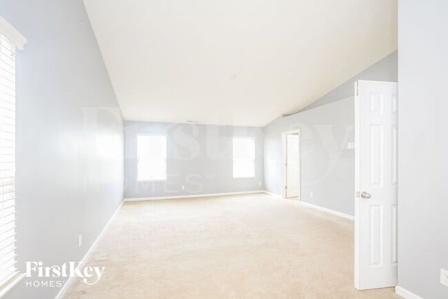 Building Photo - 17164 Tilbury Way