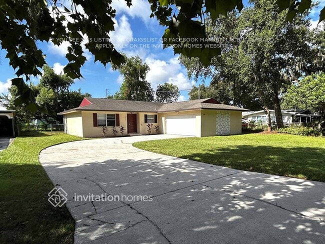 Building Photo - 2615 Roxie Ave