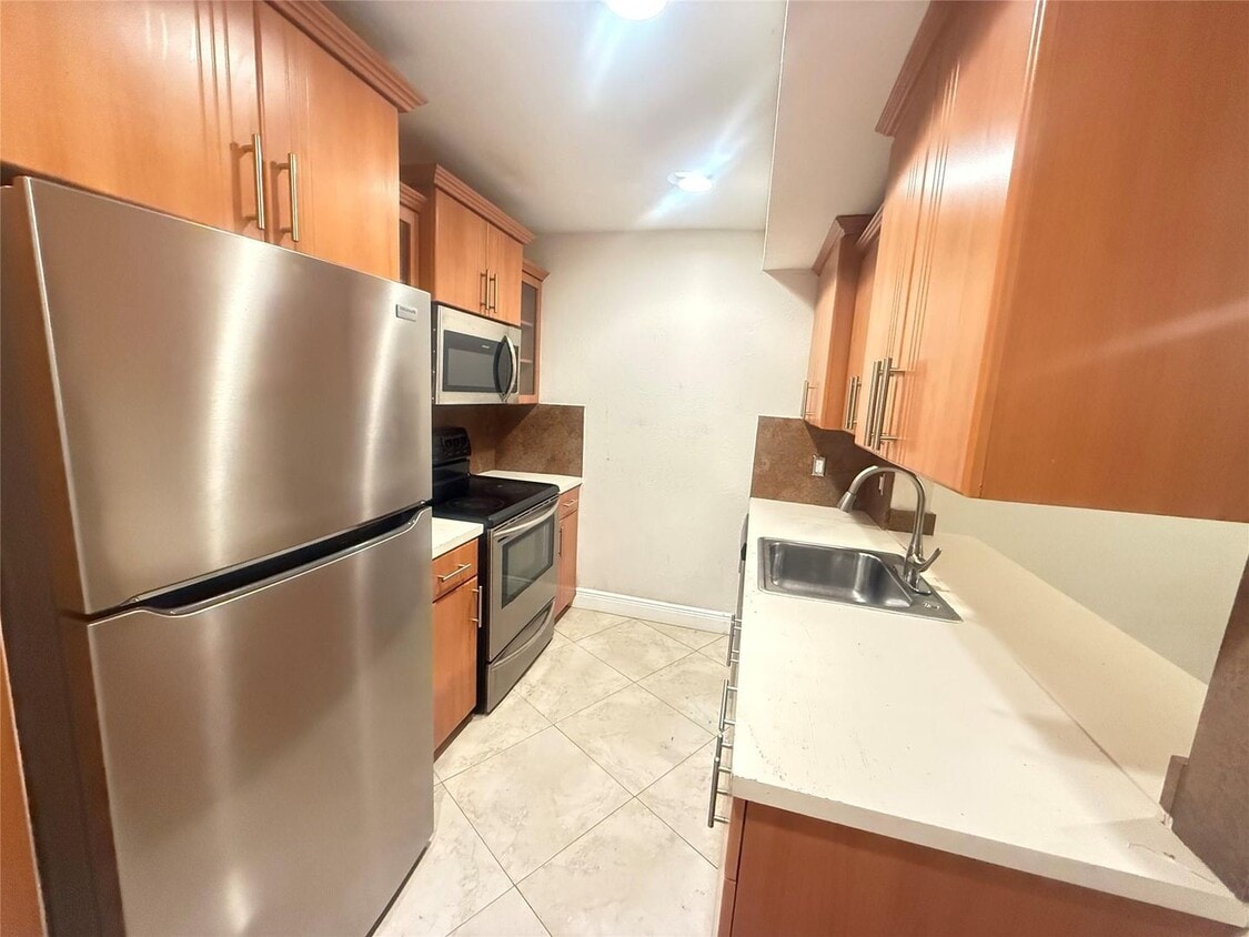 Photo - 5646 Blueberry Court 23, Lauderhill, FL 33313