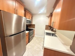 Building Photo - 5646 Blueberry Ct