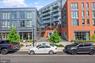 Building Photo - 1201 N Royal St