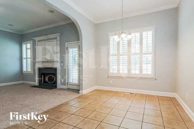 Foto del edificio - 3515 Timberlake Dr