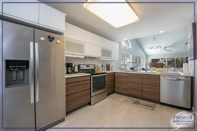 Foto del edificio - ***FULLY FURNISHED*** WALDEN OAKS *** 2 BE...