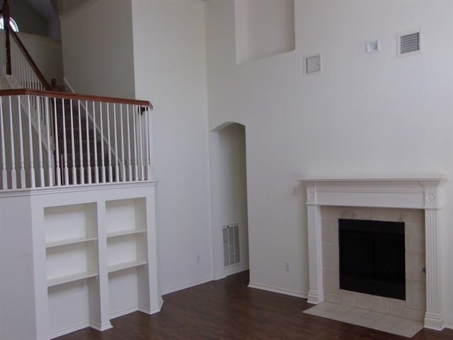 Building Photo - 2112 Lake Fork Ln